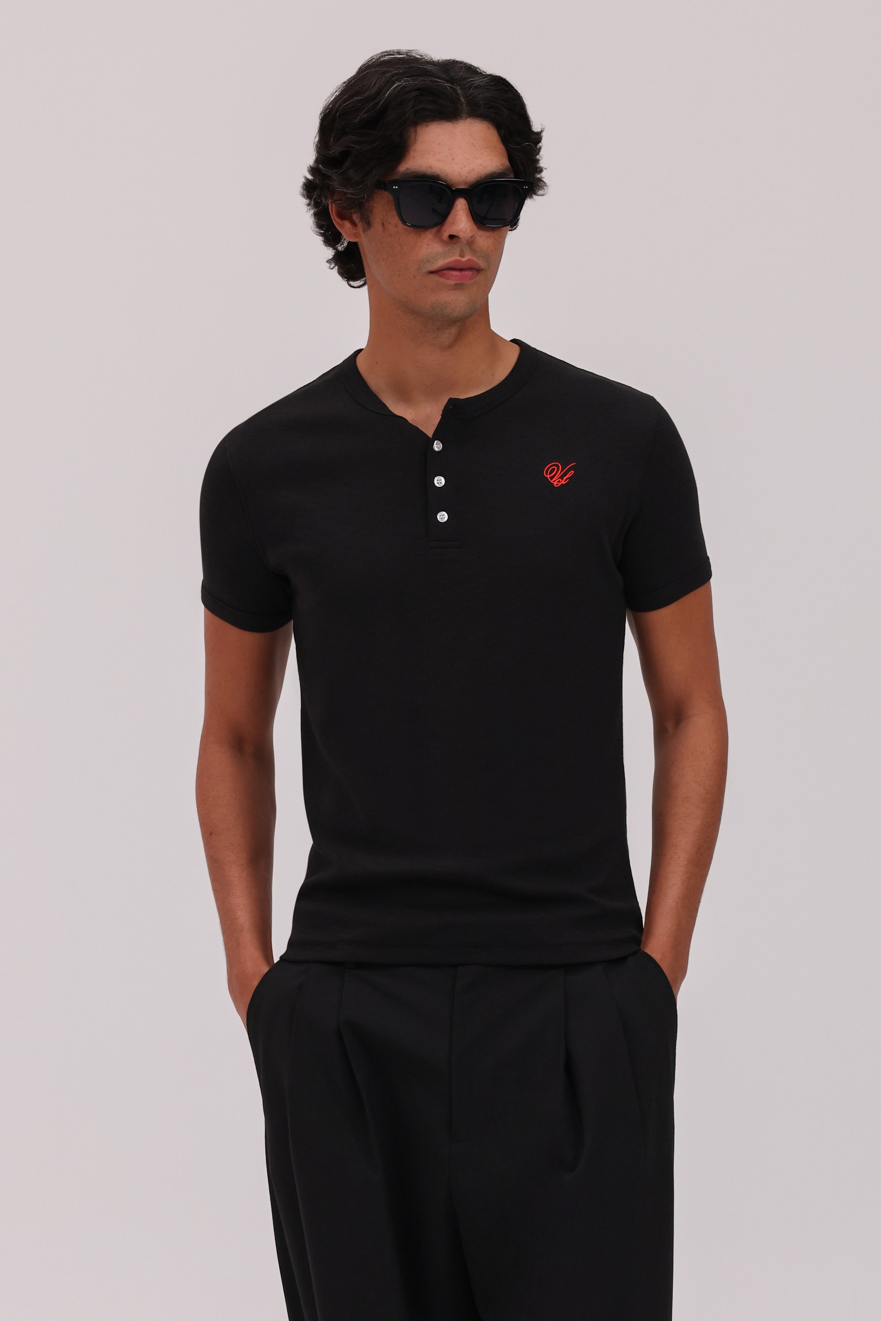 Short Sleeve Henley Shirt - Black