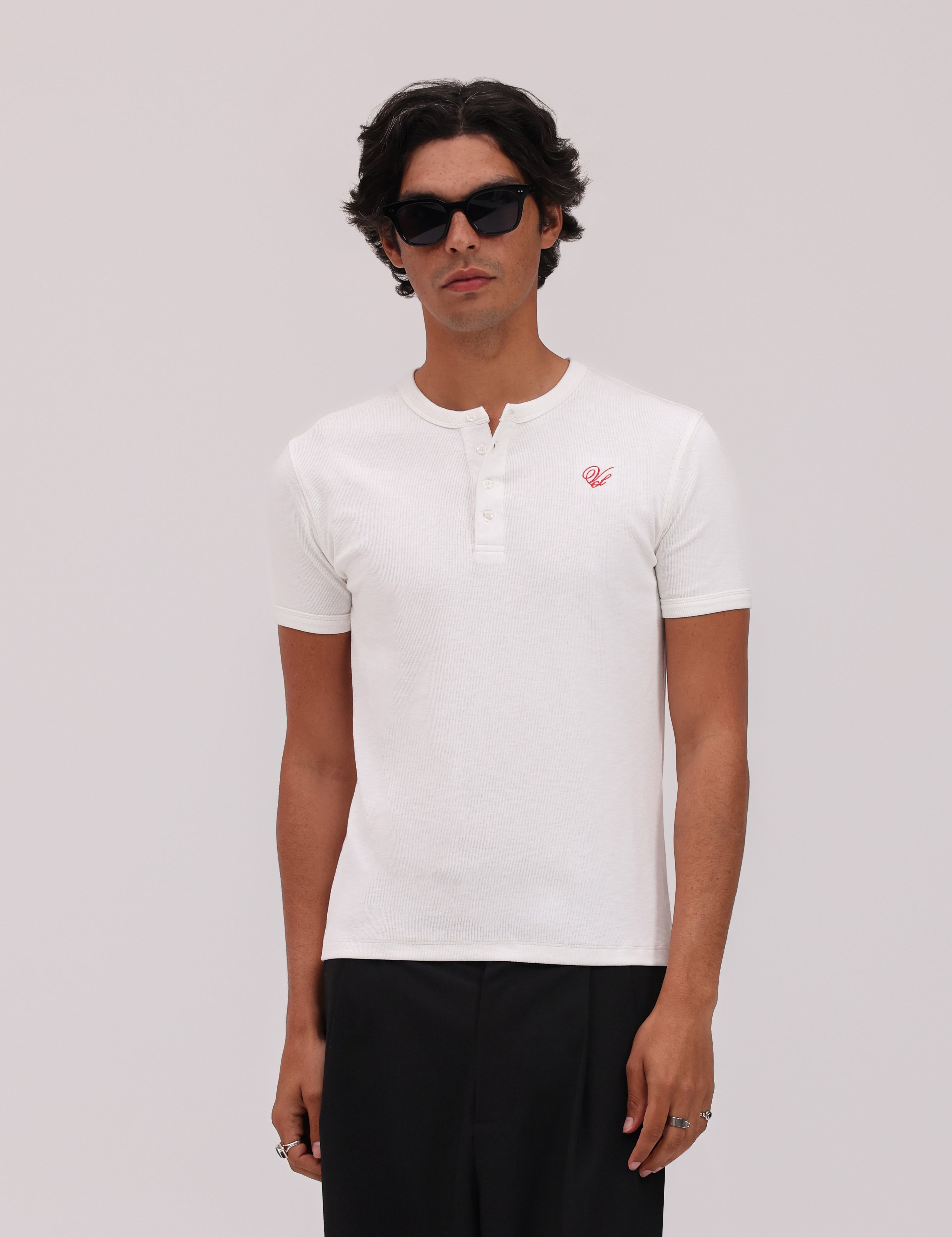 white_1.jpg